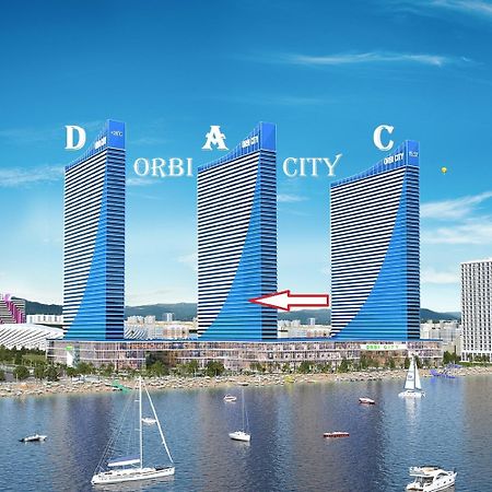 Apart-Hotel Orbi City บาทูมิ ภายนอก รูปภาพ