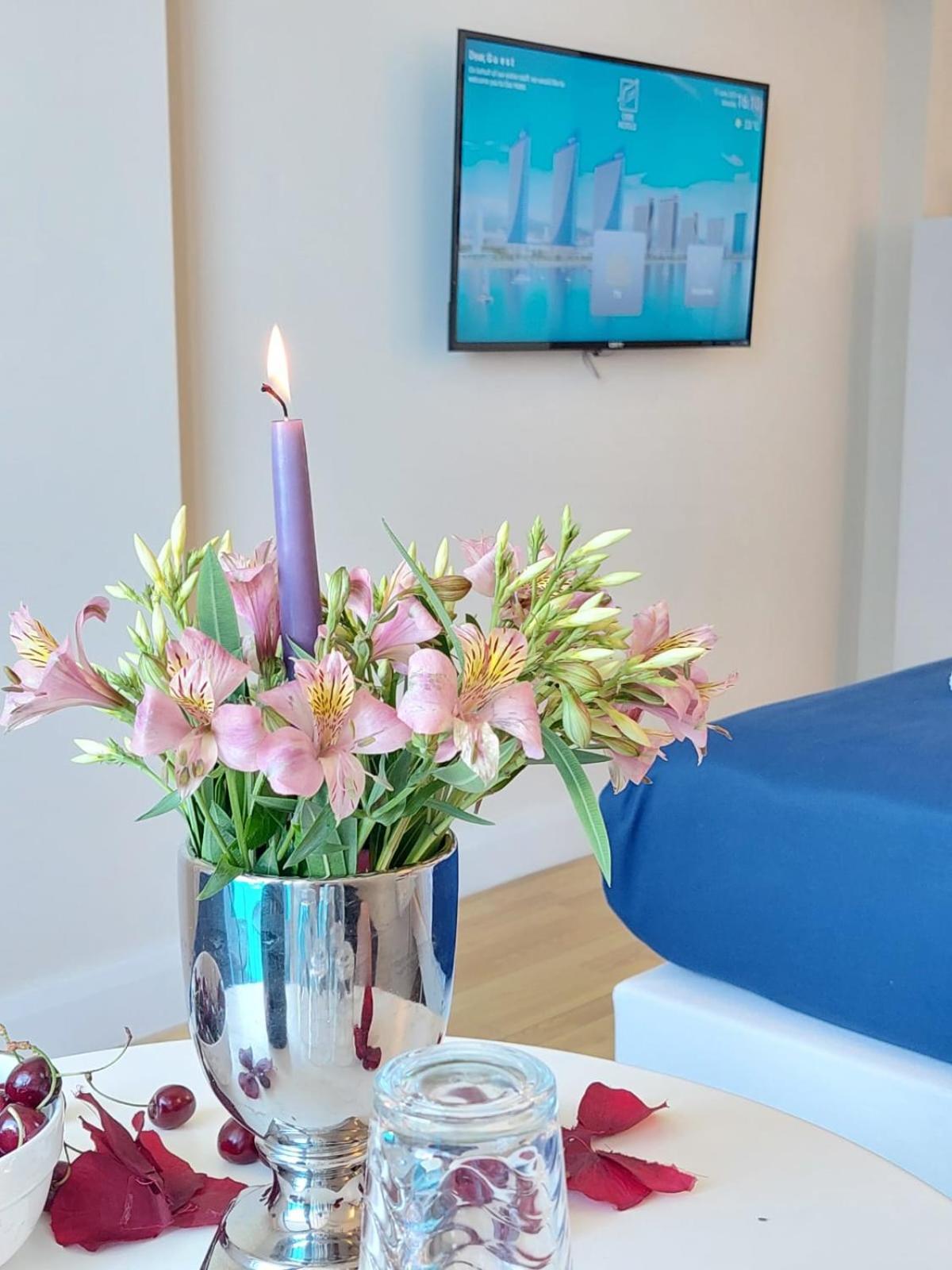 Apart-Hotel Orbi City บาทูมิ ภายนอก รูปภาพ