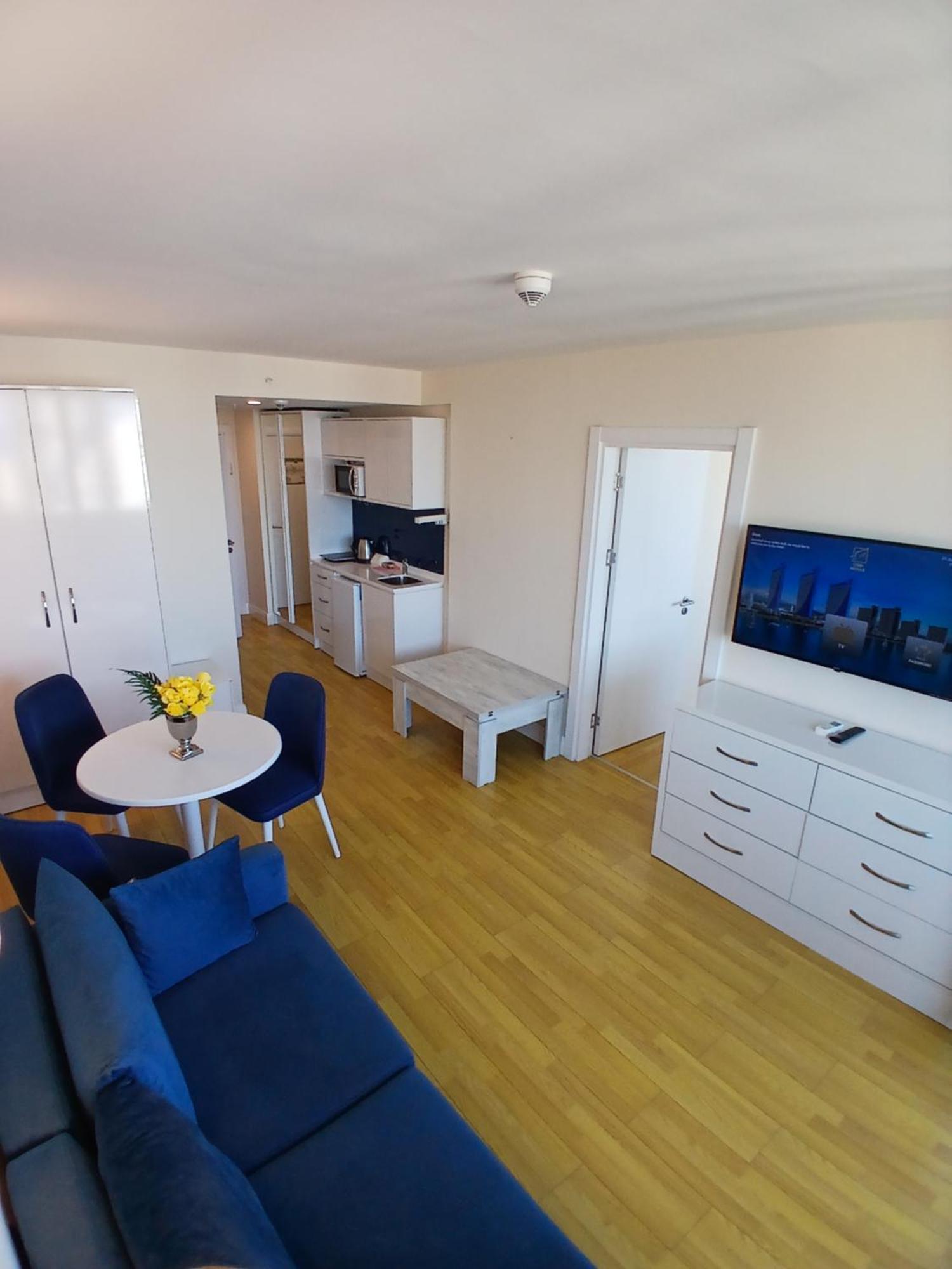 Apart-Hotel Orbi City บาทูมิ ภายนอก รูปภาพ