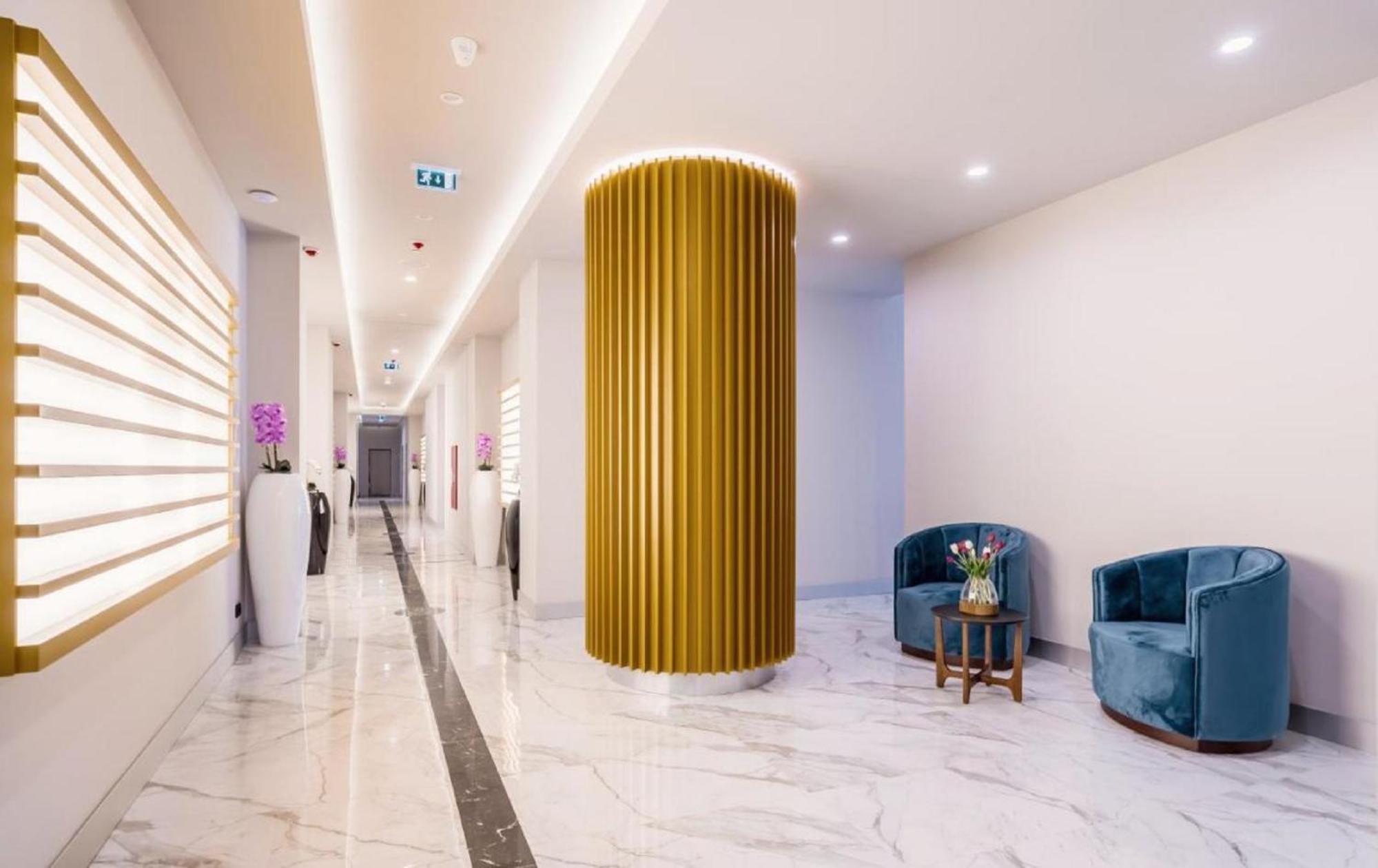 Apart-Hotel Orbi City บาทูมิ ภายนอก รูปภาพ