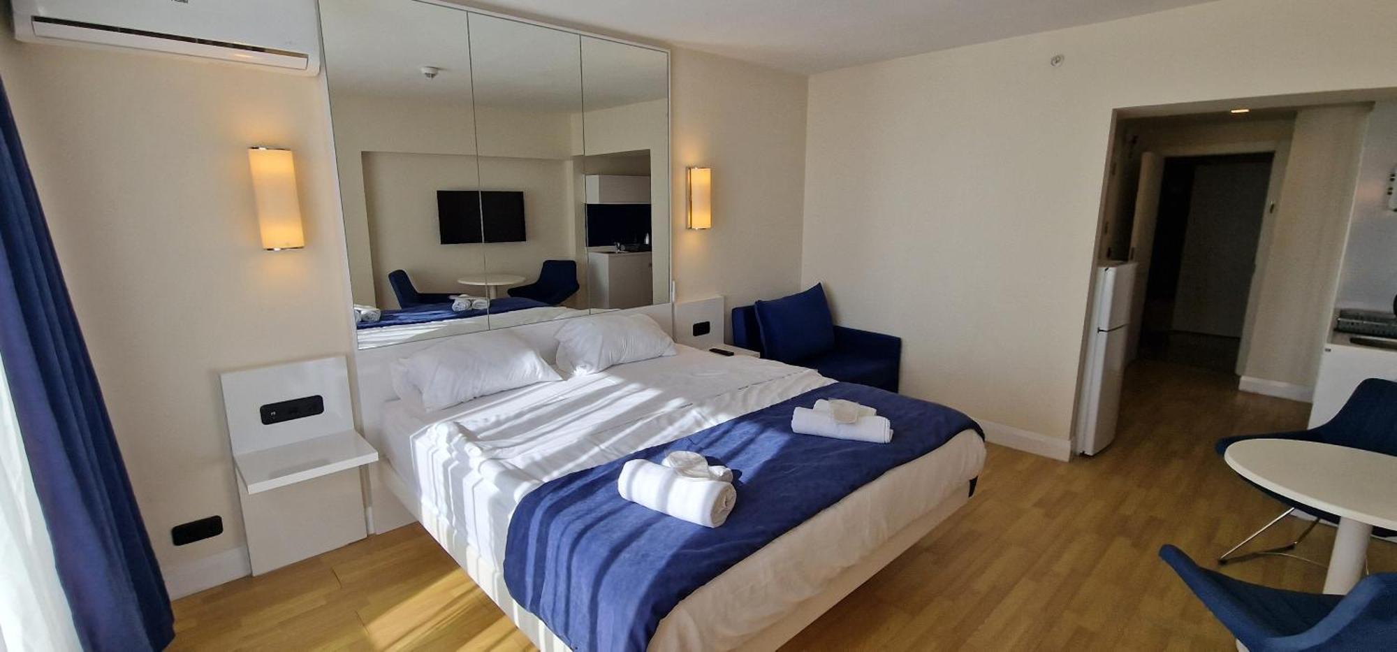 Apart-Hotel Orbi City บาทูมิ ภายนอก รูปภาพ